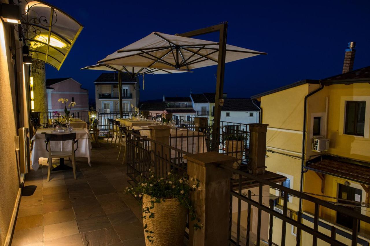 Hotel Palazzo Salerno Roggiano Gravina Zewnętrze zdjęcie