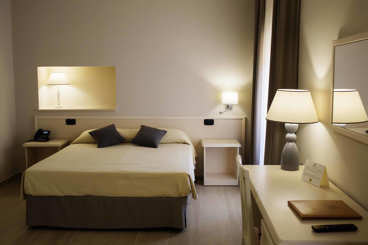 Hotel Palazzo Salerno Roggiano Gravina Zewnętrze zdjęcie