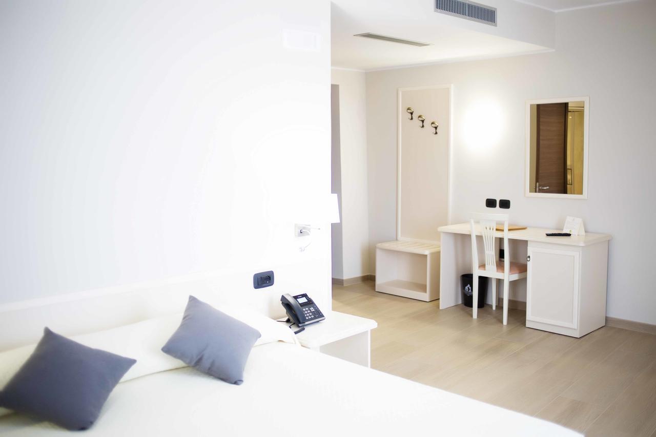 Hotel Palazzo Salerno Roggiano Gravina Zewnętrze zdjęcie