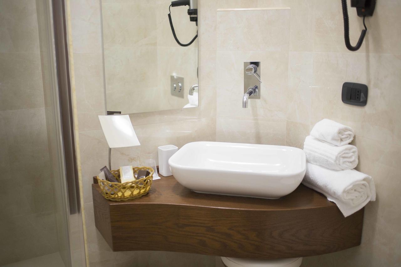 Hotel Palazzo Salerno Roggiano Gravina Zewnętrze zdjęcie
